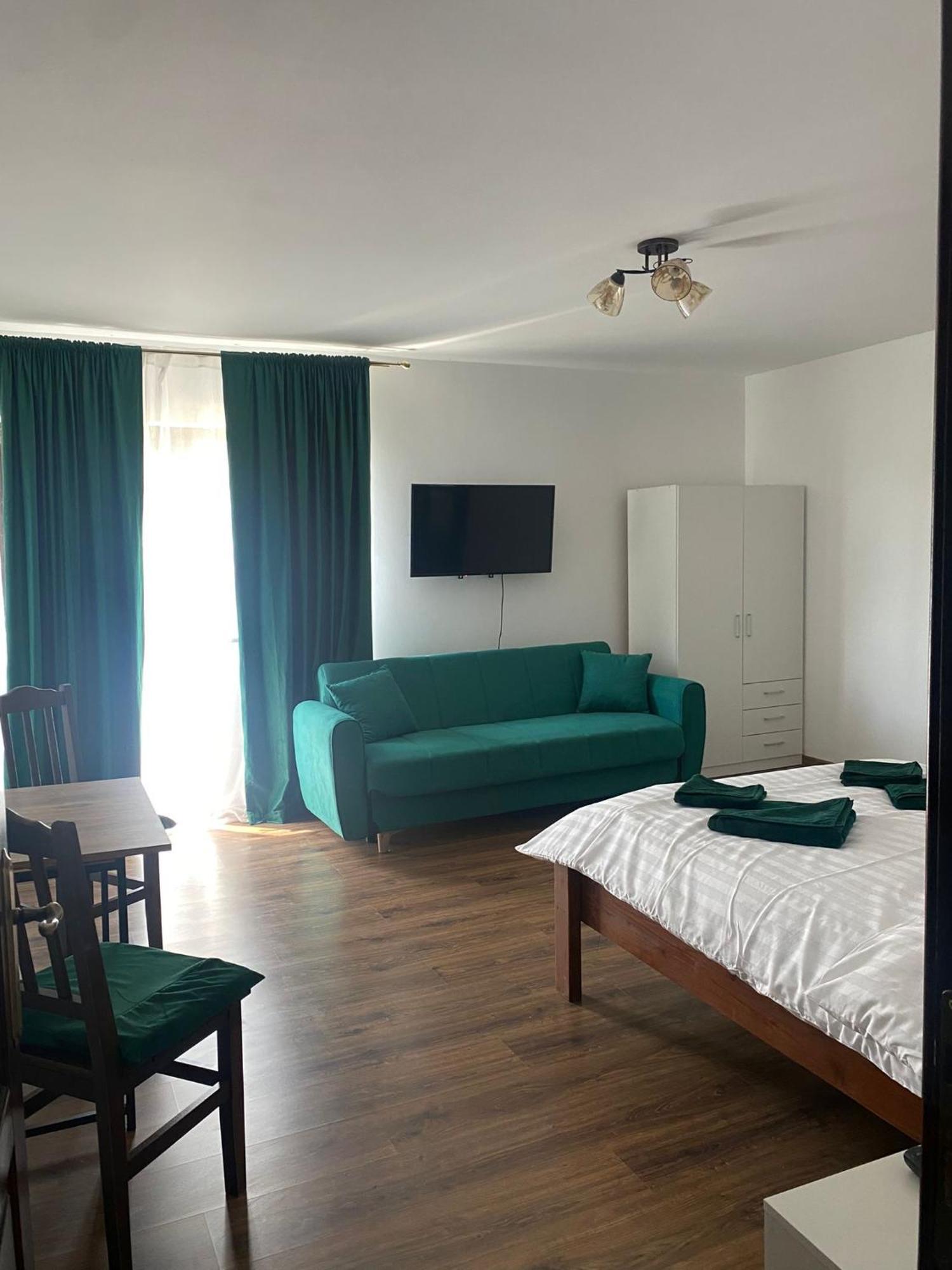 La Luca Hotell Maliuc Exteriör bild